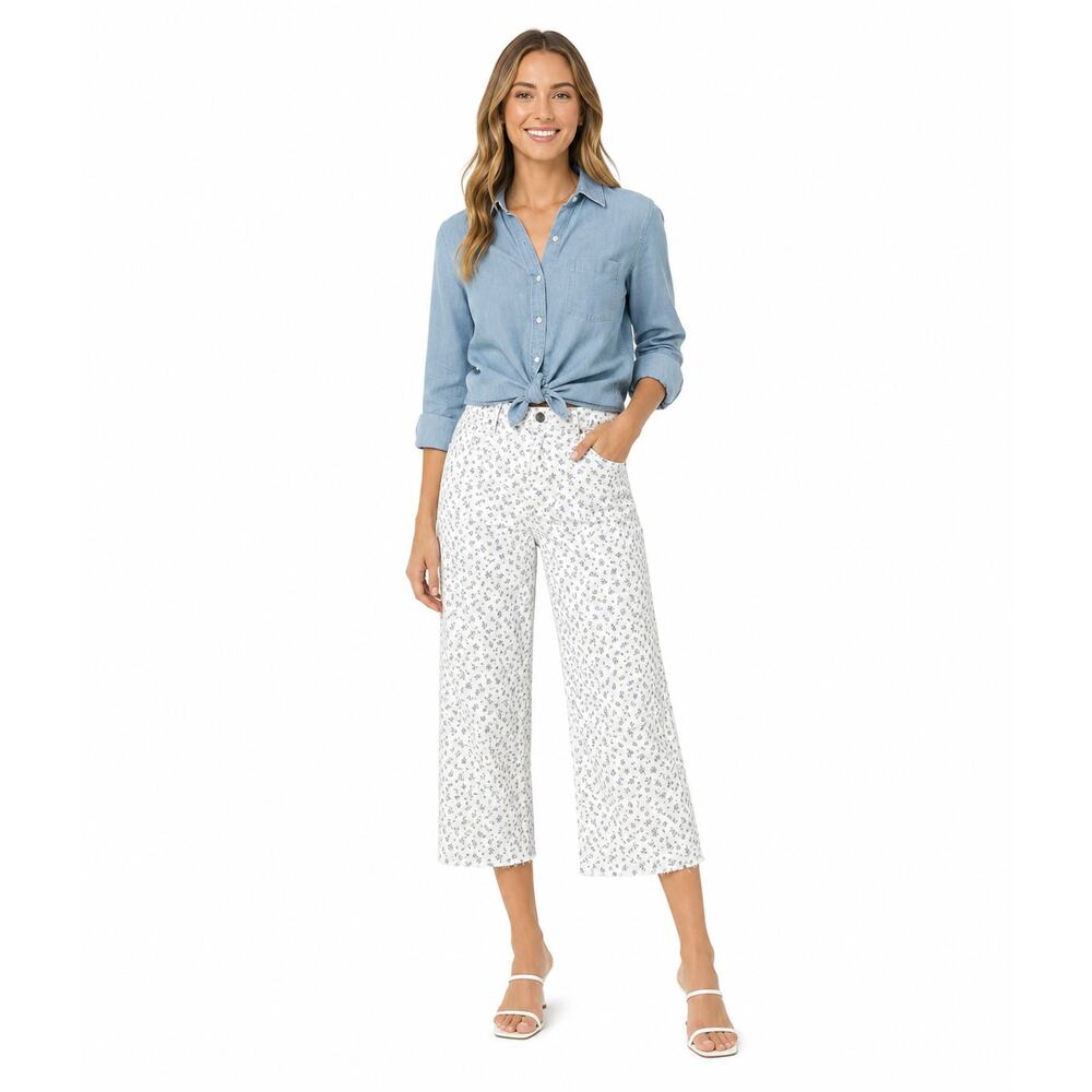 Peace Love World Women’s 4P Petite White Floral Print Cropped Wide Leg Jeans